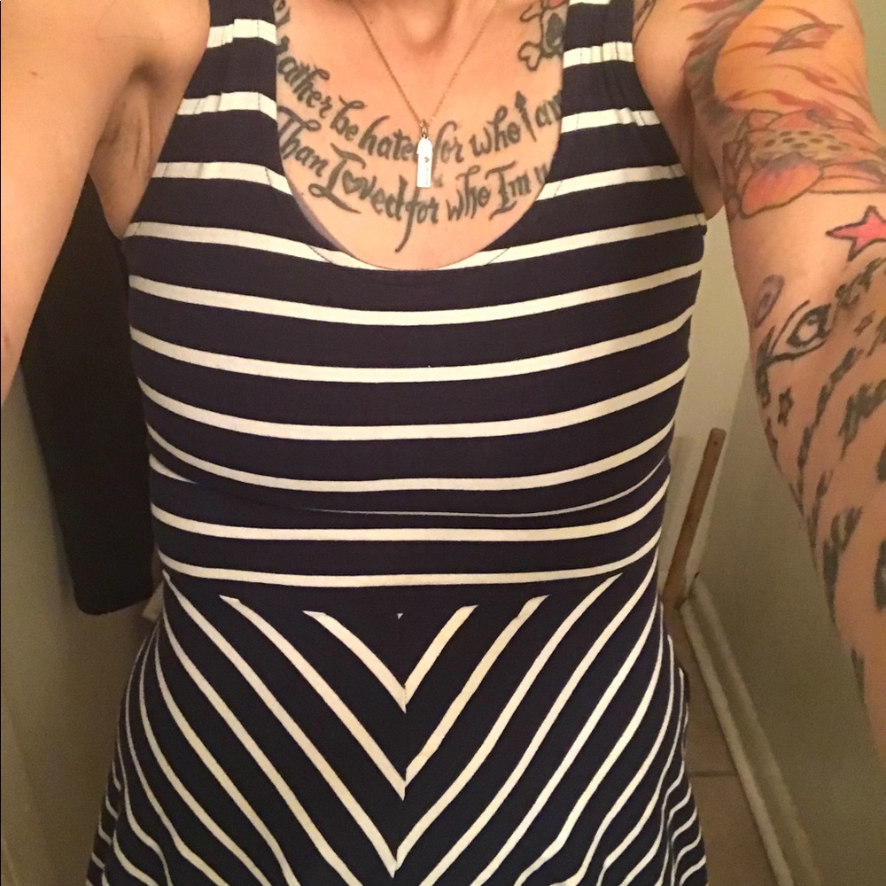 SO American Heritage  sleeveless skater dress! - Picture 6 of 7